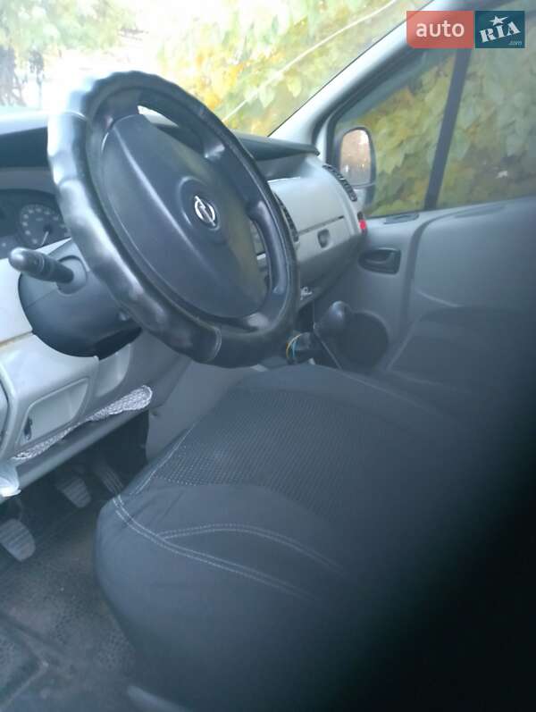 Минивэн Opel Vivaro 2005 в Марганце фото 3 Минивэн Opel Vivaro 2005 в Марганце