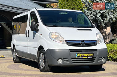 Минивэн Opel Vivaro 2013 в Львове