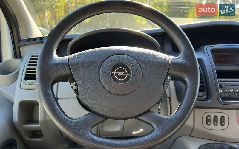 Минивэн Opel Vivaro 2013 в Львове фото 11 Минивэн Opel Vivaro 2013 в Львове