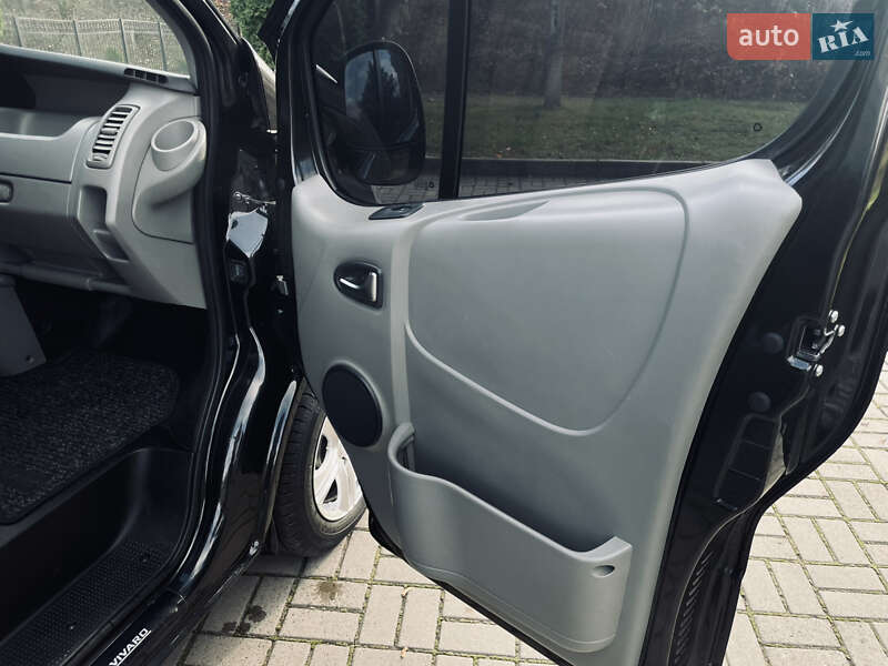Минивэн Opel Vivaro 2014 в Прилуках фото 24 Минивэн Opel Vivaro 2014 в Прилуках