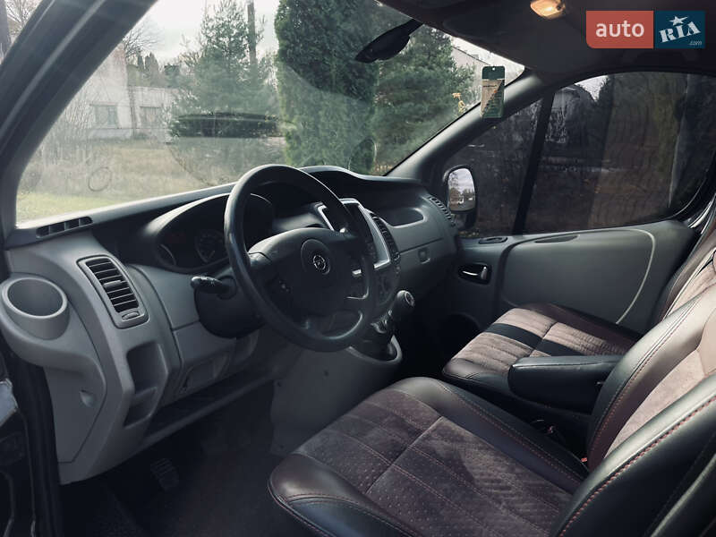 Минивэн Opel Vivaro 2014 в Прилуках фото 30 Минивэн Opel Vivaro 2014 в Прилуках