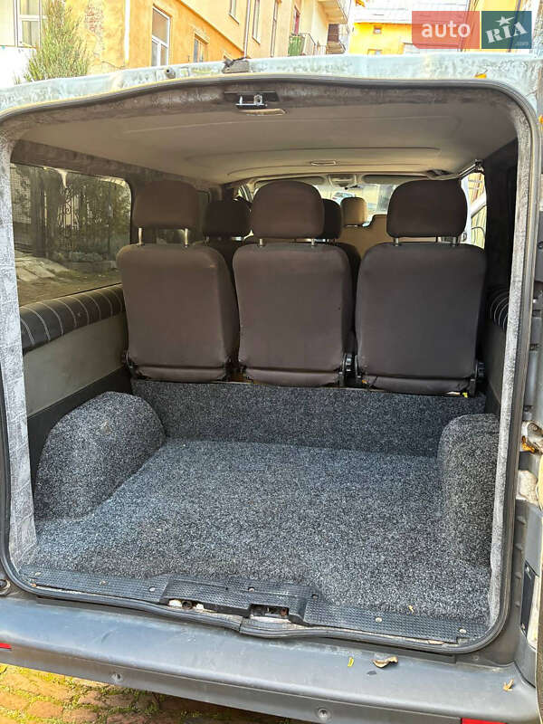 Мінівен Opel Vivaro 2011 в Львові фото 7 Мінівен Opel Vivaro 2011 в Львові