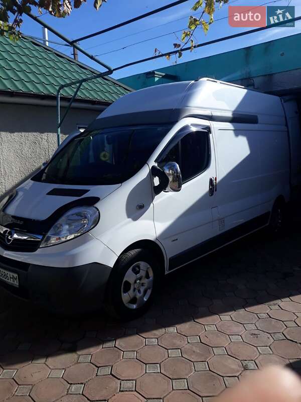 Вантажний фургон Opel Vivaro 2012 в Захарівці