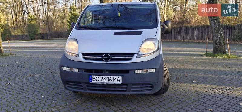 Минивэн Opel Vivaro 2003 в Львове