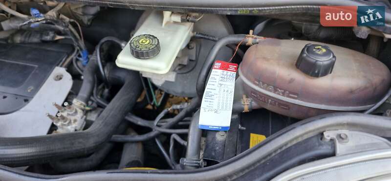 Минивэн Opel Vivaro 2003 в Львове