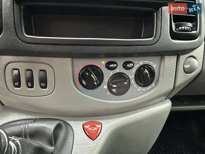 Минивэн Opel Vivaro 2011 в Дубно фото 64 Минивэн Opel Vivaro 2011 в Дубно