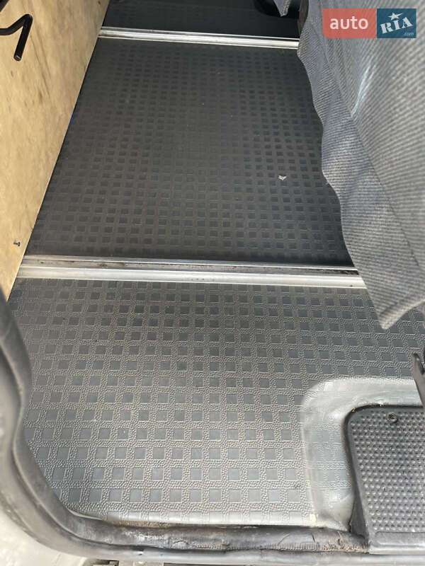 Минивэн Opel Vivaro 2005 в Львове фото 19 Минивэн Opel Vivaro 2005 в Львове