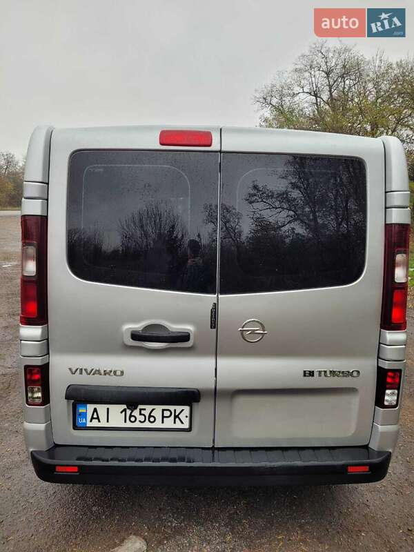 Мінівен Opel Vivaro 2017 в Білій Церкві