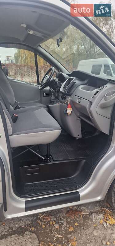 Минивэн Opel Vivaro 2013 в Черновцах фото 3 Минивэн Opel Vivaro 2013 в Черновцах