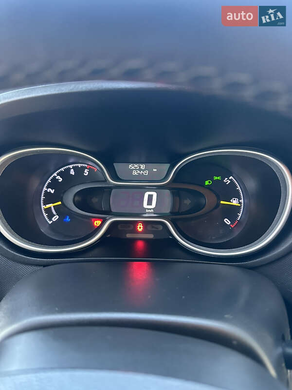 Вантажний фургон Opel Vivaro 2016 в Борисполі