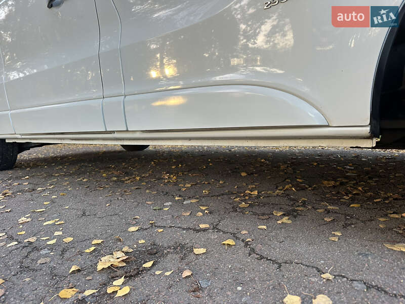 Вантажний фургон Opel Vivaro 2016 в Борисполі