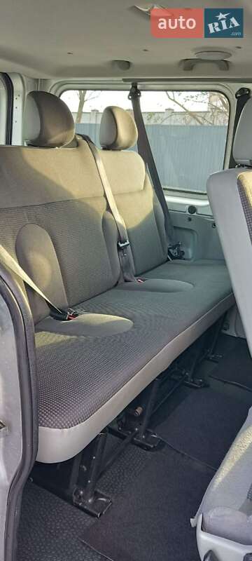 Минивэн Opel Vivaro 2013 в Бартатовом