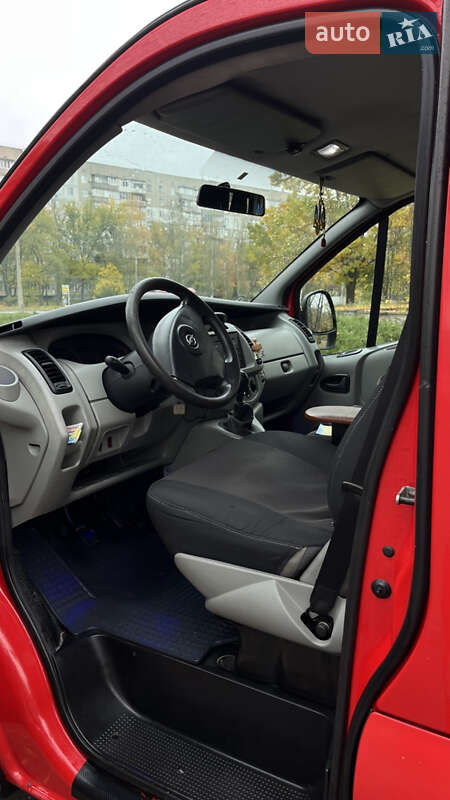 Минивэн Opel Vivaro 2005 в Черкассах