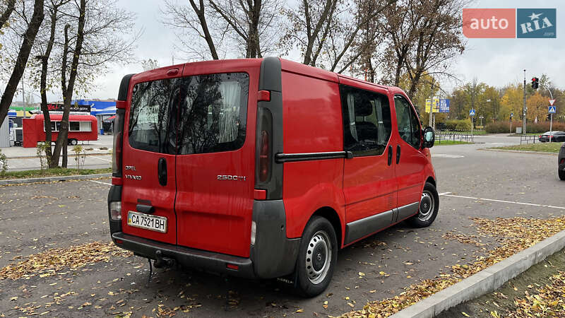 Минивэн Opel Vivaro 2005 в Черкассах