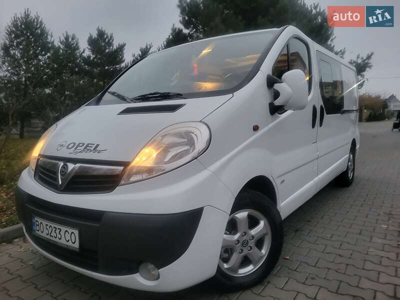 Opel Vivaro 2012 Opel Vivaro 2012