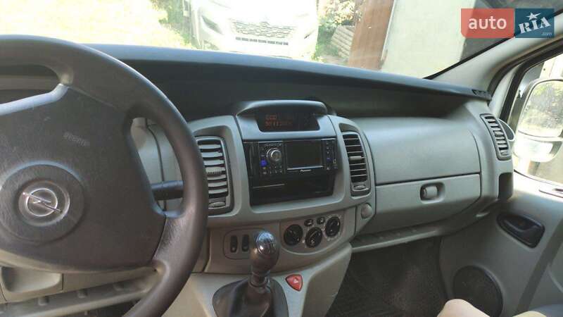Вантажний фургон Opel Vivaro 2007 в Харкові