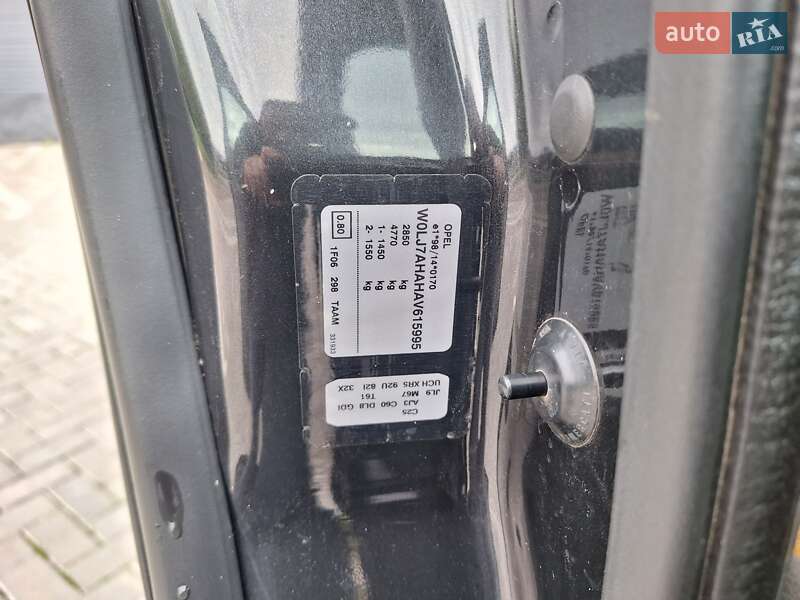 Мінівен Opel Vivaro 2010 в Києві