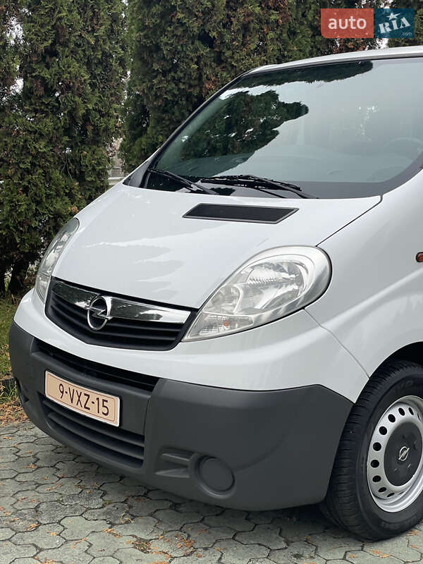 Минивэн Opel Vivaro 2012 в Дубно фото 11 Минивэн Opel Vivaro 2012 в Дубно