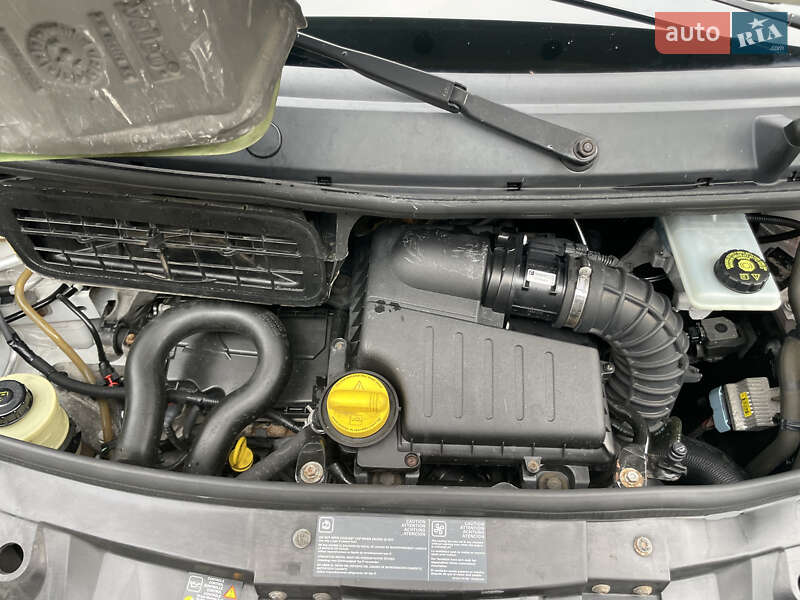 Минивэн Opel Vivaro 2012 в Дубно фото 65 Минивэн Opel Vivaro 2012 в Дубно