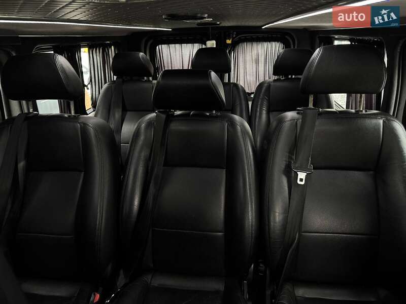 Мінівен Opel Vivaro 2018 в Рівному