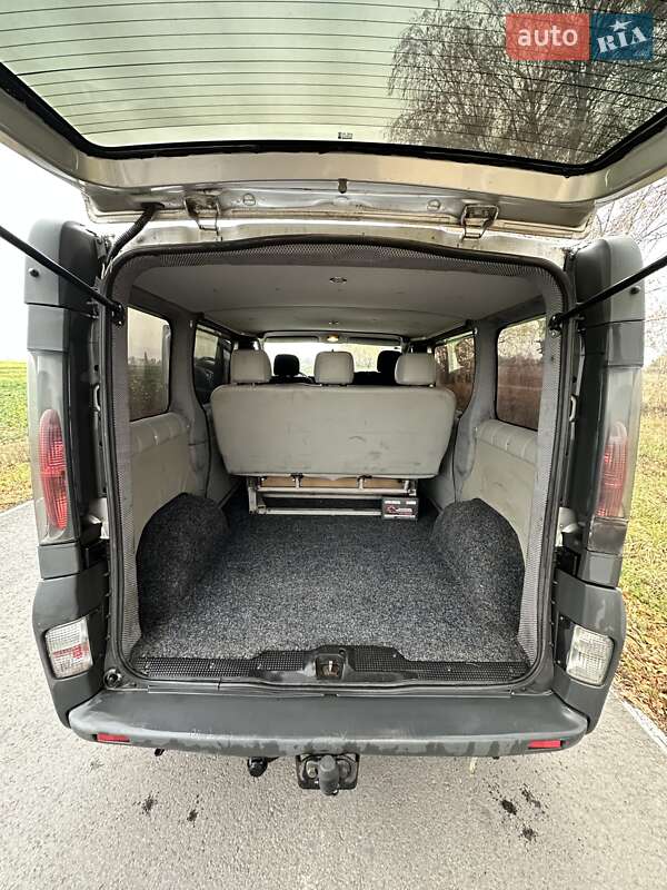 Минивэн Opel Vivaro 2005 в Броварах