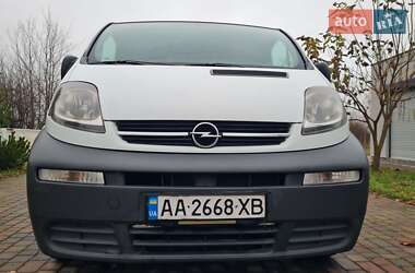 Минивэн Opel Vivaro 2005 в Киеве