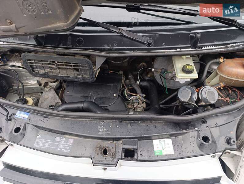 Мінівен Opel Vivaro 2003 в Шумську фото 14 Мінівен Opel Vivaro 2003 в Шумську