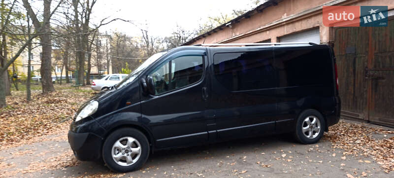 Минивэн Opel Vivaro 2008 в Желтых Водах фото 2 Минивэн Opel Vivaro 2008 в Желтых Водах