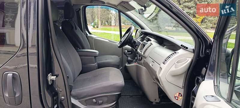 Минивэн Opel Vivaro 2008 в Желтых Водах фото 8 Минивэн Opel Vivaro 2008 в Желтых Водах
