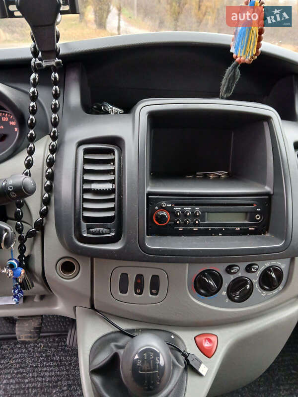 Мінівен Opel Vivaro 2012 в Верхньодніпровську фото 6 Мінівен Opel Vivaro 2012 в Верхньодніпровську