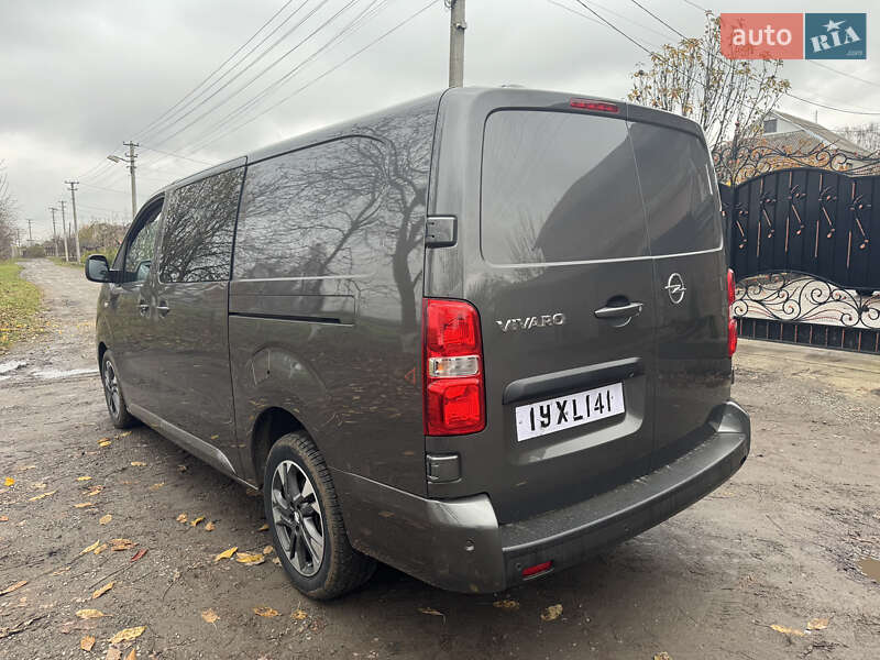 Вантажний фургон Opel Vivaro 2020 в Дубні