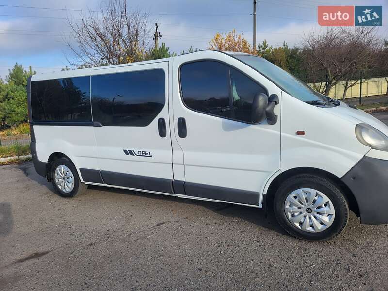 Минивэн Opel Vivaro 2004 в Хмельницком