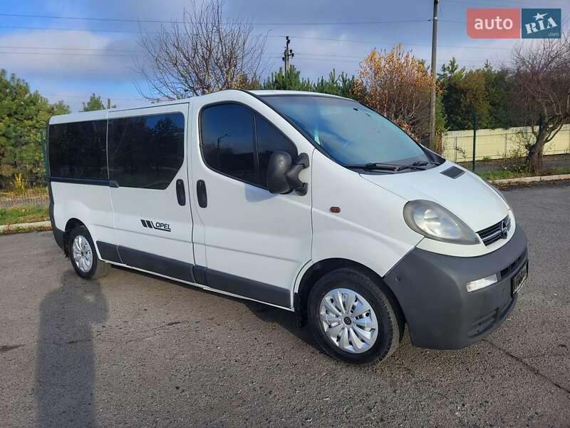Минивэн Opel Vivaro 2004 в Хмельницком