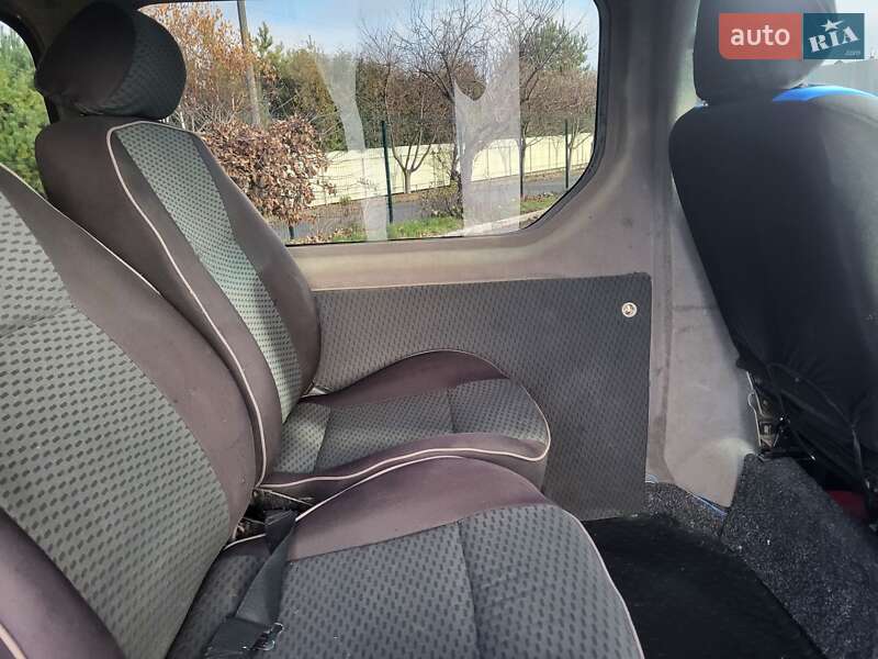 Минивэн Opel Vivaro 2004 в Хмельницком