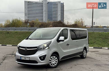 Мінівен Opel Vivaro 2016 в Києві