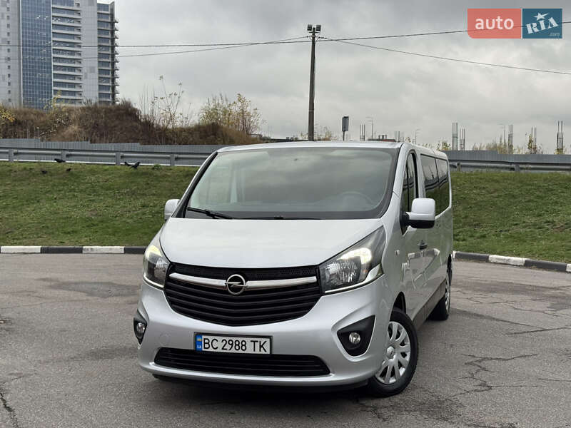 Минивэн Opel Vivaro 2016 в Киеве фото 6 Минивэн Opel Vivaro 2016 в Киеве