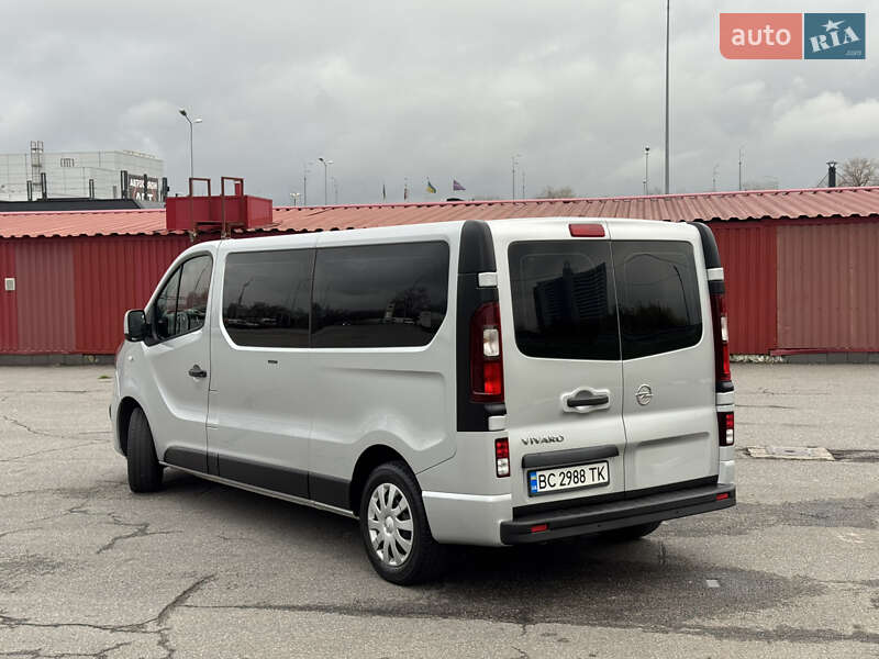 Минивэн Opel Vivaro 2016 в Киеве фото 12 Минивэн Opel Vivaro 2016 в Киеве