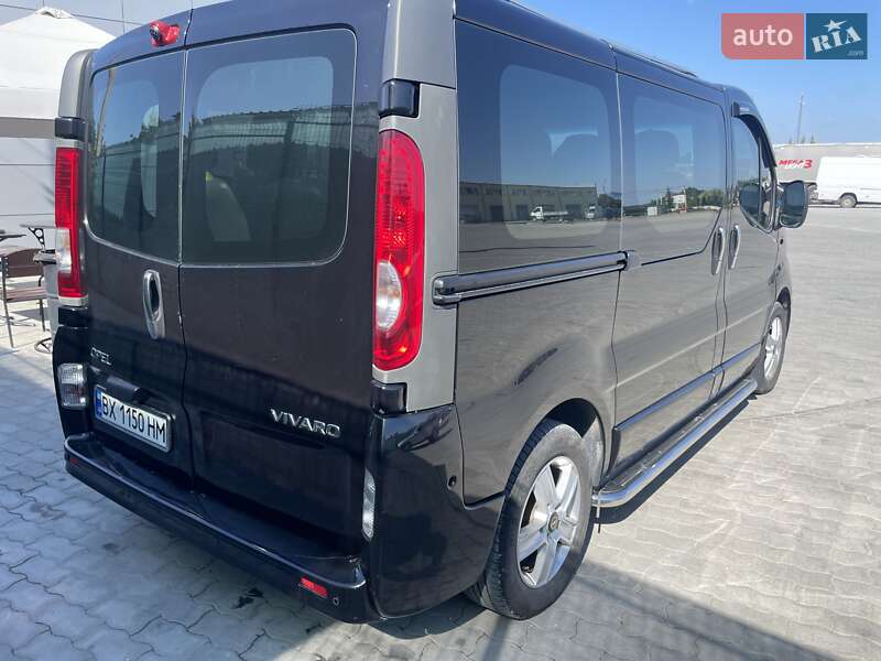 Мінівен Opel Vivaro 2008 в Дунаївцях фото 9 Мінівен Opel Vivaro 2008 в Дунаївцях