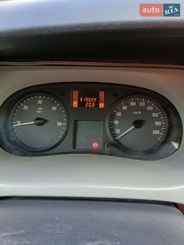 Минивэн Opel Vivaro 2007 в Новояворовске