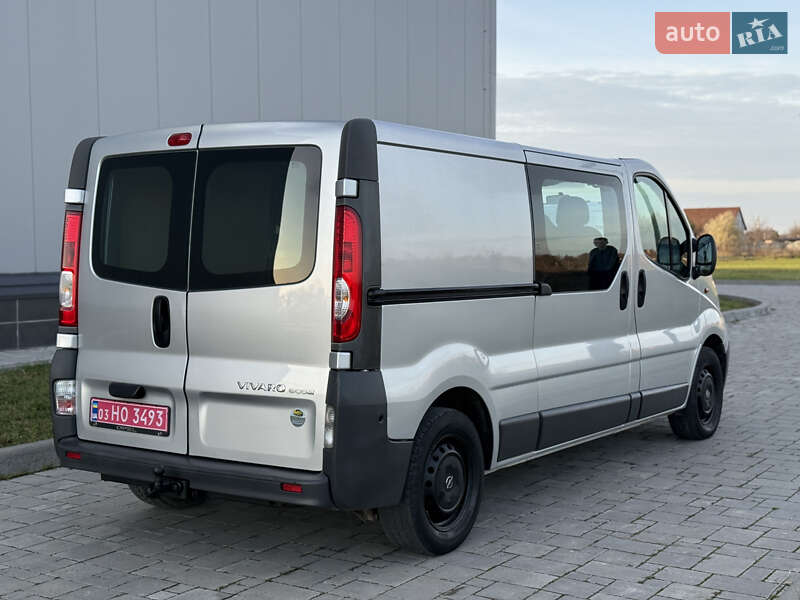 Минивэн Opel Vivaro 2013 в Ровно фото 5 Минивэн Opel Vivaro 2013 в Ровно