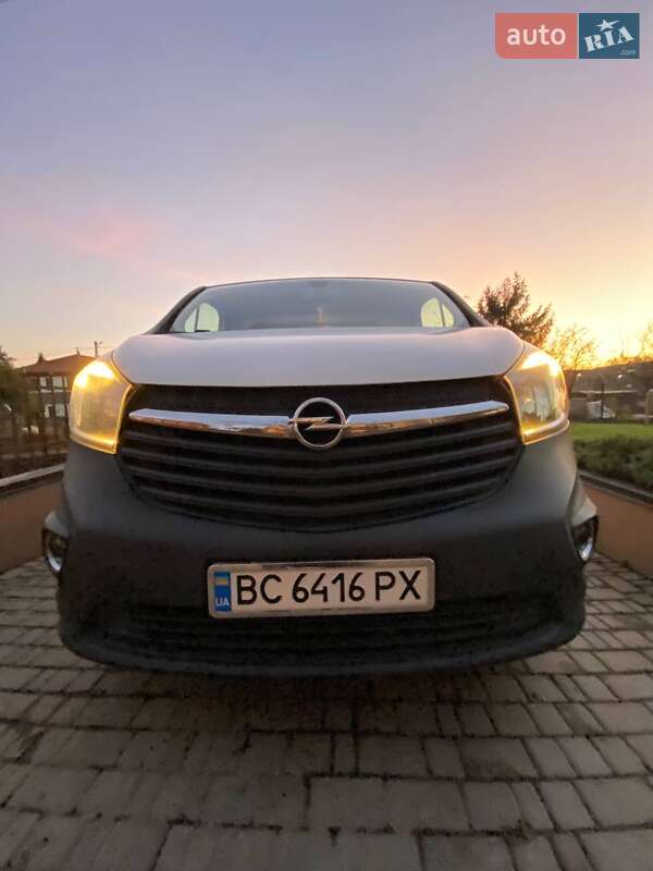 Інші вантажівки Opel Vivaro 2015 в Львові