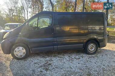 Вантажний фургон Opel Vivaro 2001 в Заліщиках