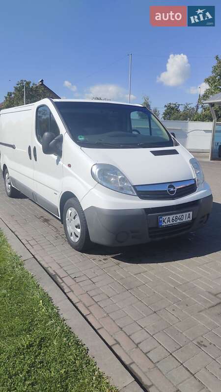 Грузовой фургон Opel Vivaro 2011 в Киеве фото 3 Грузовой фургон Opel Vivaro 2011 в Киеве