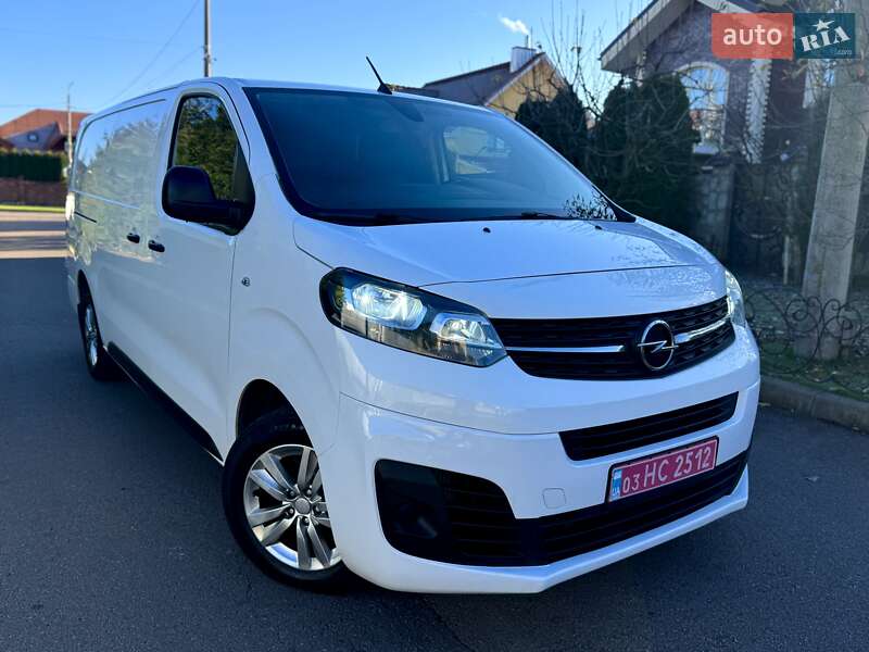 Грузовой фургон Opel Vivaro 2022 в Ровно фото Грузовой фургон Opel Vivaro 2022 в Ровно