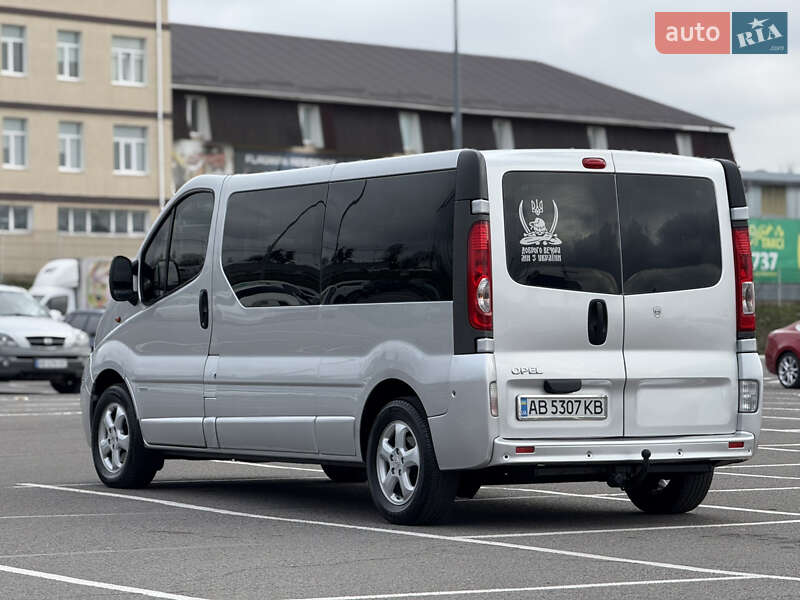 Минивэн Opel Vivaro 2009 в Виннице