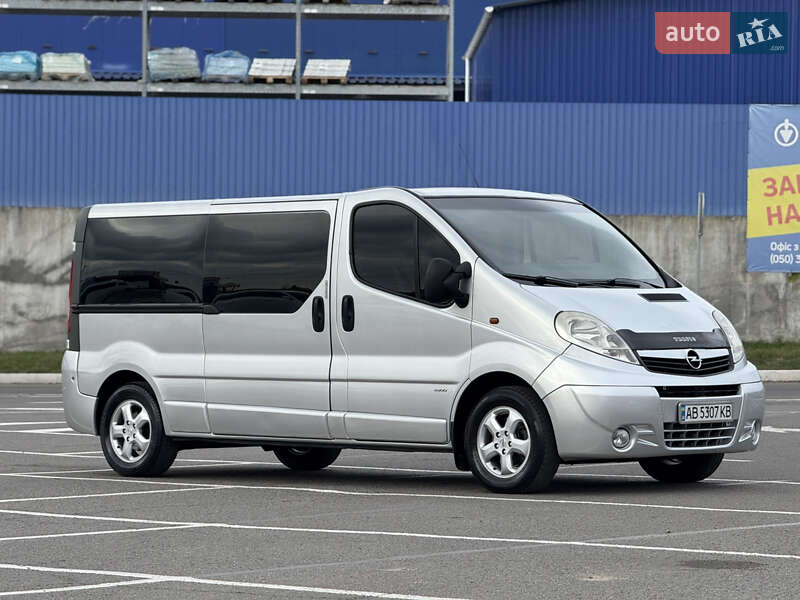 Минивэн Opel Vivaro 2009 в Виннице
