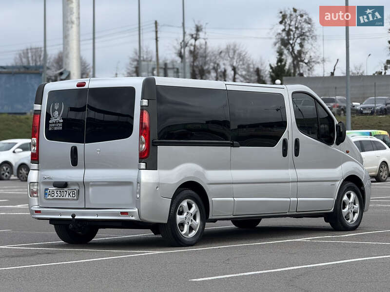 Минивэн Opel Vivaro 2009 в Виннице