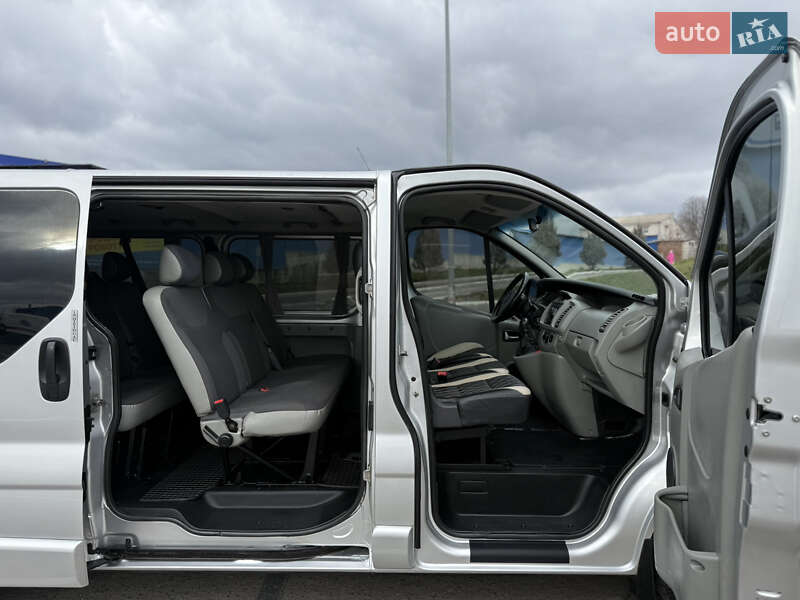 Минивэн Opel Vivaro 2009 в Виннице