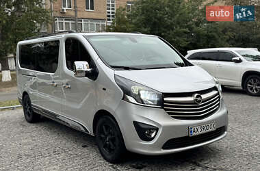 Минивэн Opel Vivaro 2017 в Харькове