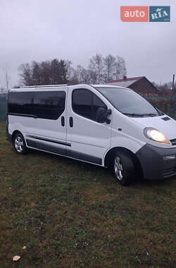 Мінівен Opel Vivaro 2004 в Валках